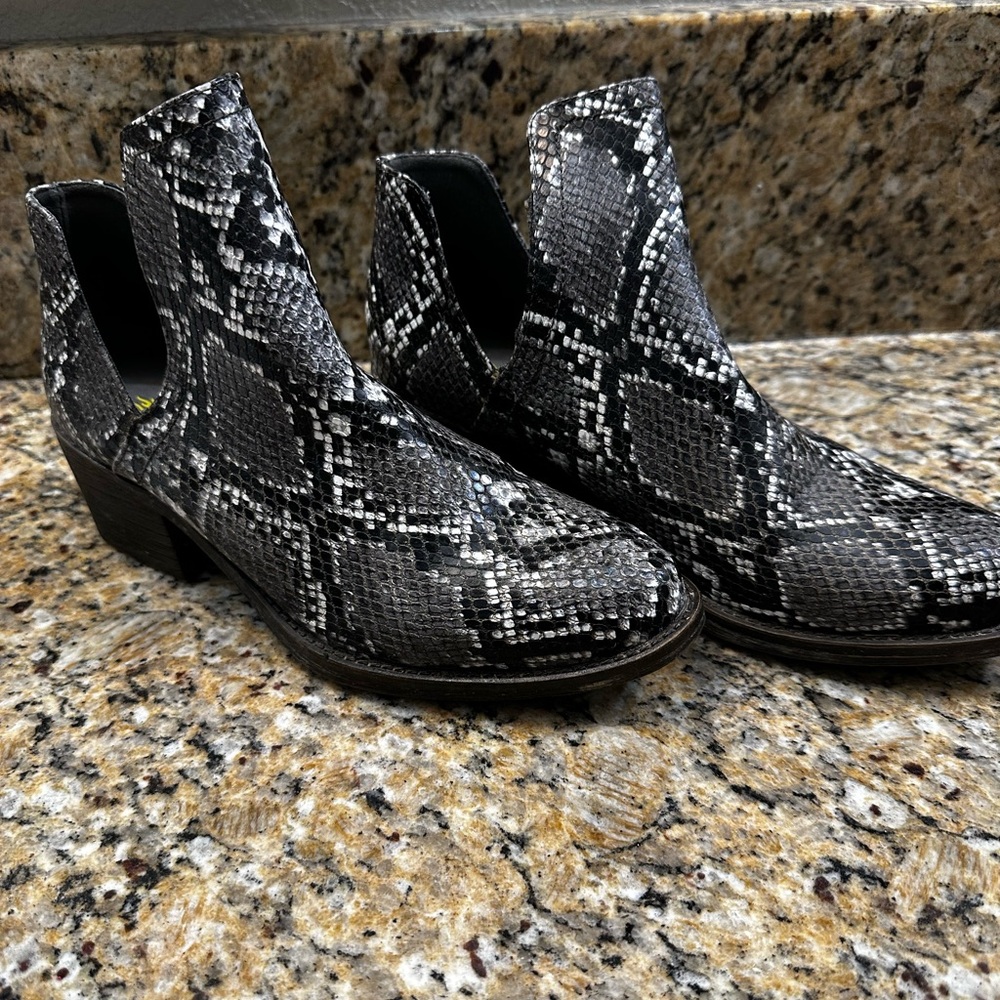 Snakeskin ankle booties
